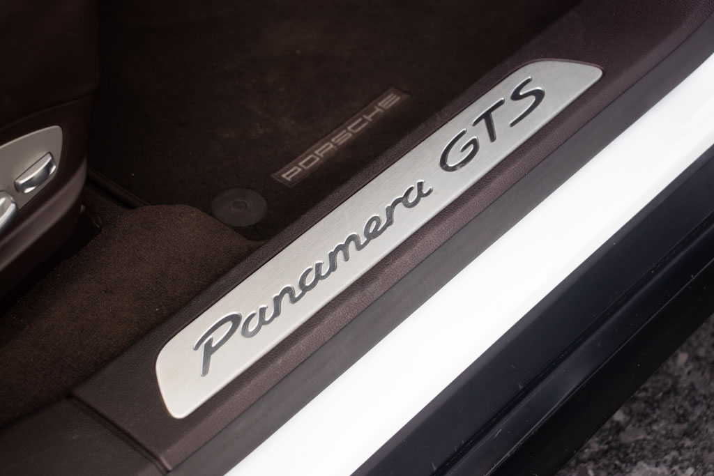 Porsche Panamera GTS 