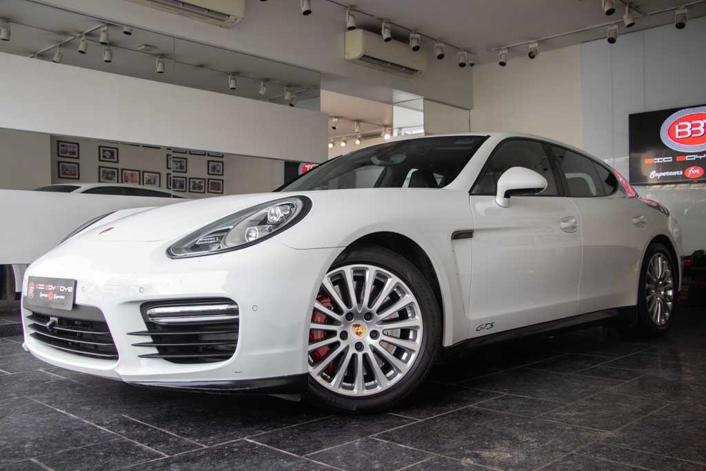 Porsche Panamera GTS 