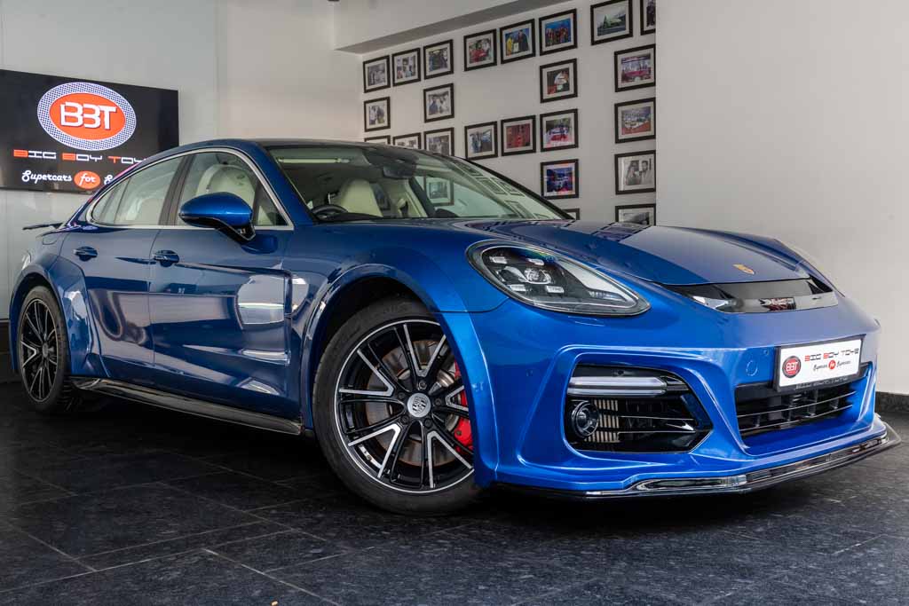 PORSCHE PANAMERA TURBO