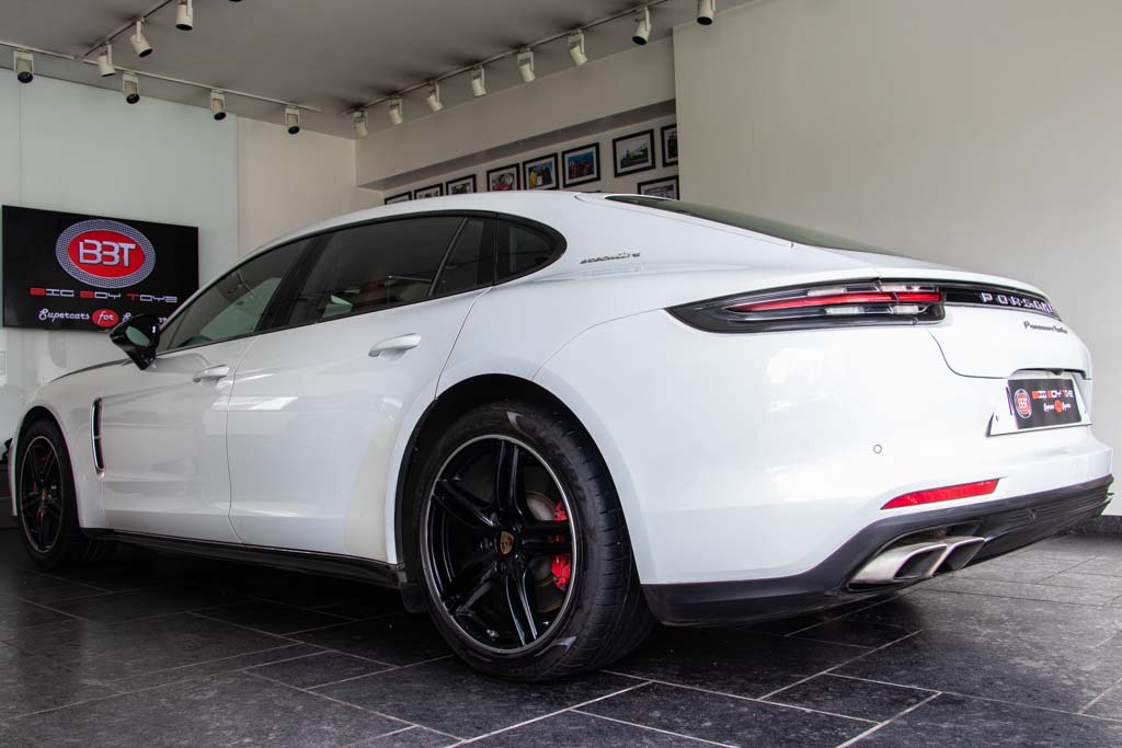 Porsche Panamera Turbo Executive