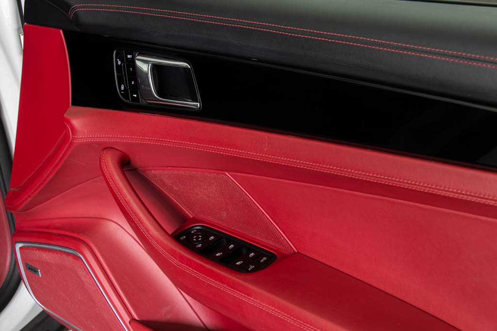 Porsche Panamera Turbo Executive