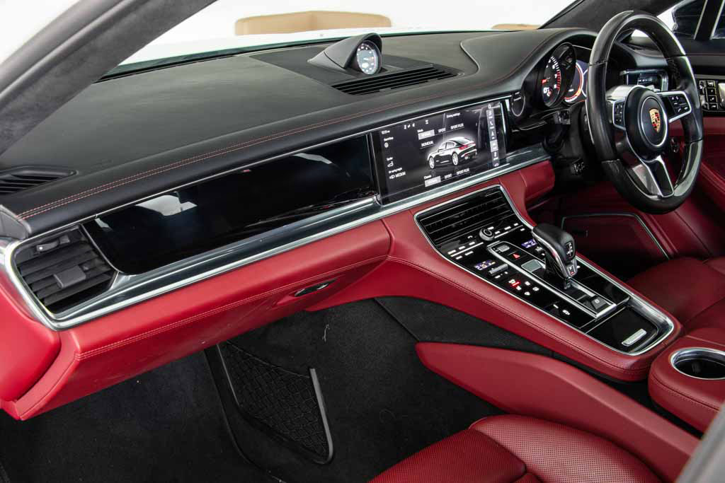 Porsche Panamera Turbo Executive