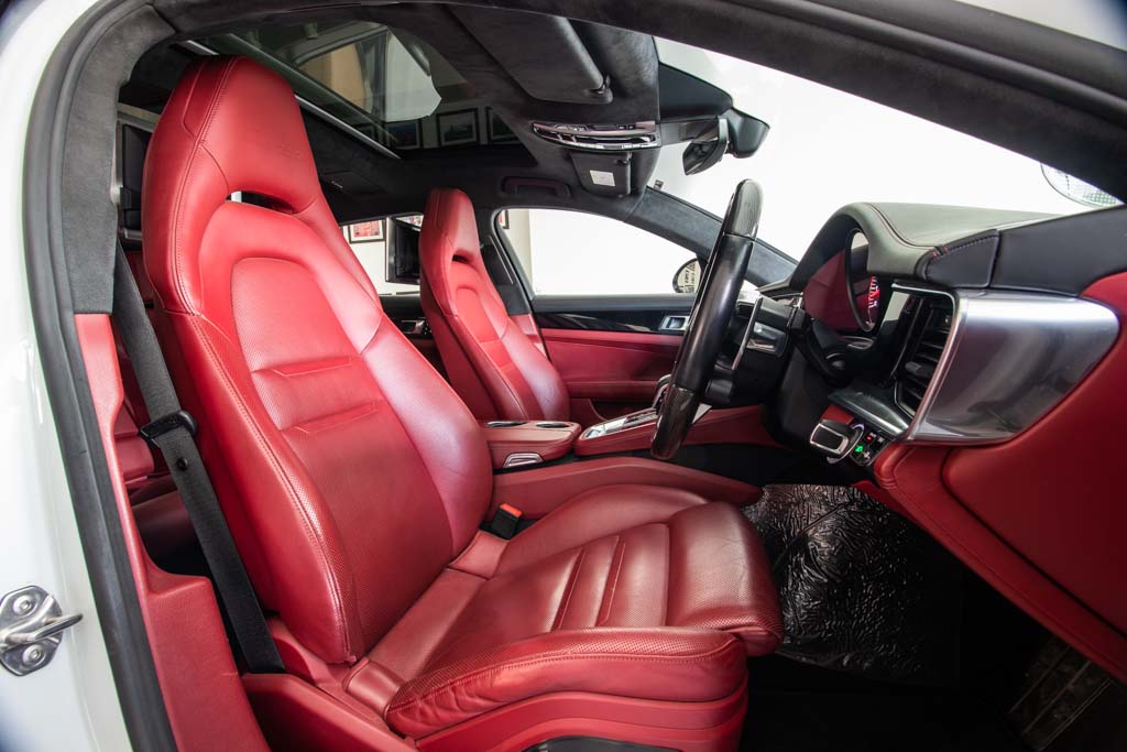 Porsche Panamera Turbo Executive