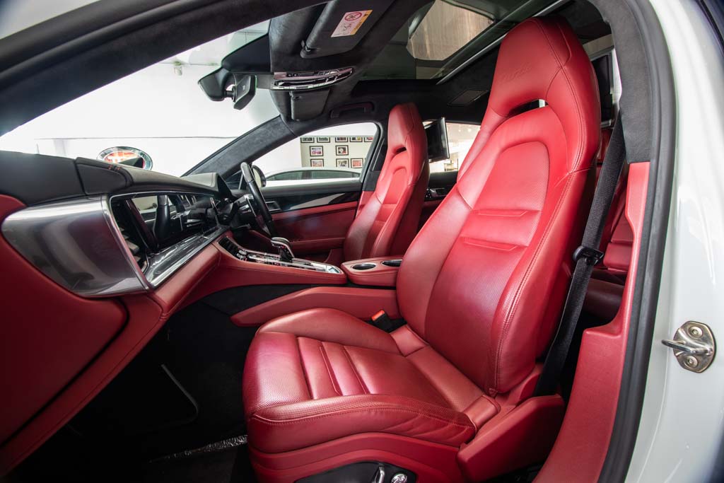 Porsche Panamera Turbo Executive