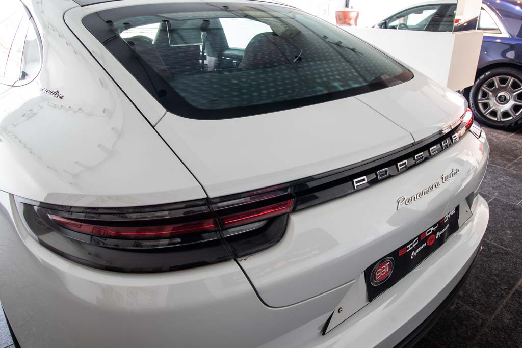 Porsche Panamera Turbo Executive
