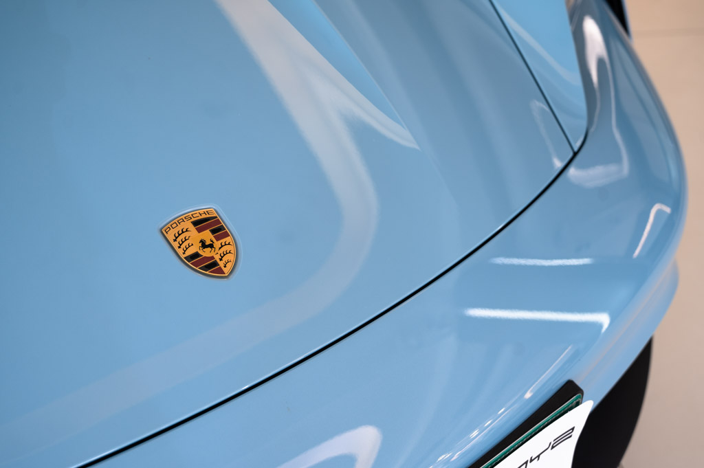 Porsche Taycan RWD