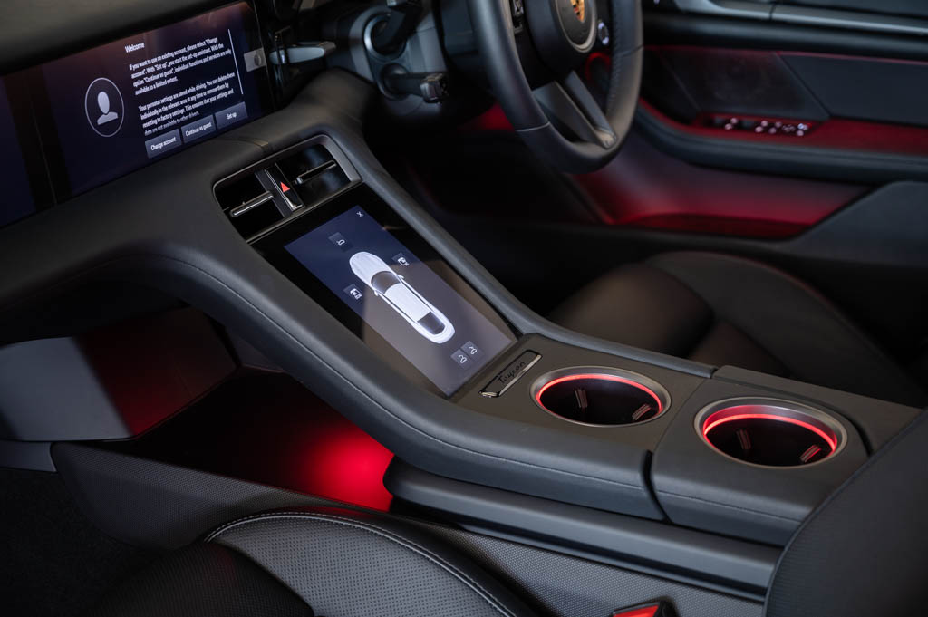 Porsche Taycan RWD