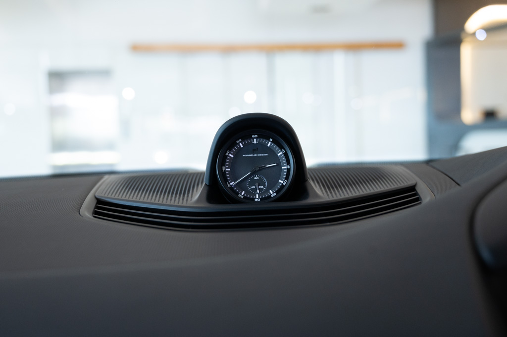 Porsche Taycan RWD