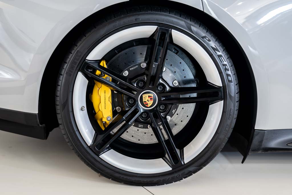 Porsche Taycan Turbo S