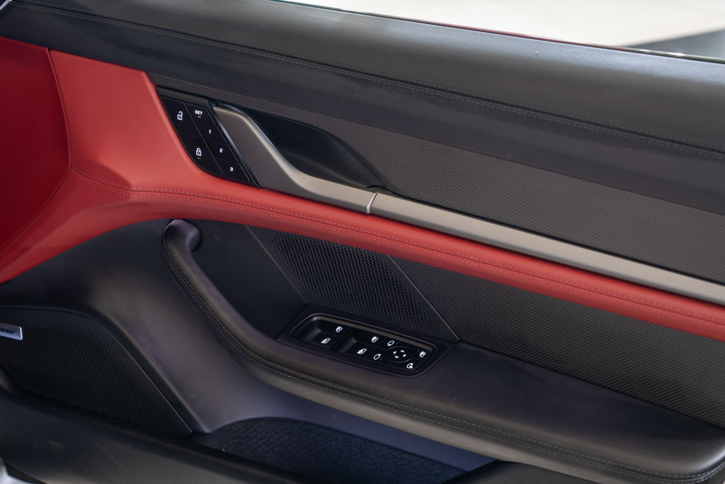 Porsche Taycan Turbo S