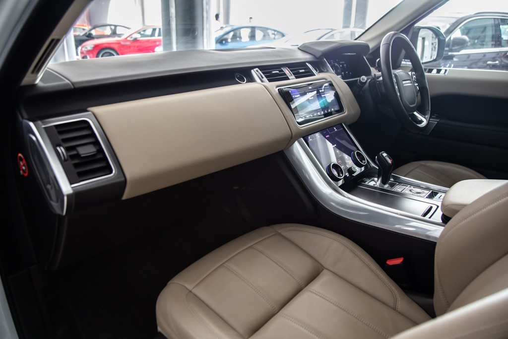 Range Rover Sport SE