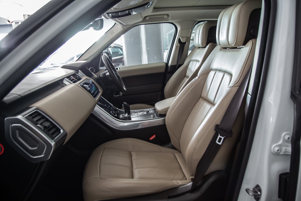 Range Rover Sport SE