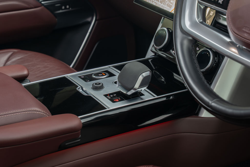 Range Rover HSE LWB D350