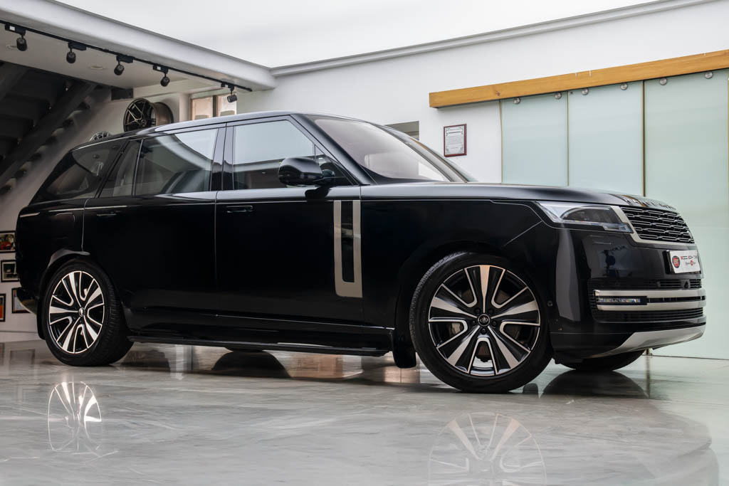 Range Rover HSE LWB D350