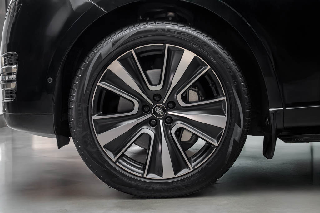 Range Rover HSE LWB D350