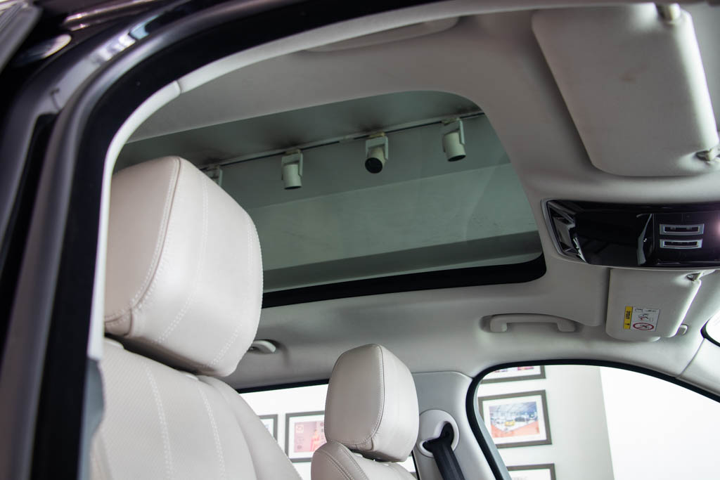 Range Rover Velar R-Dynamic S