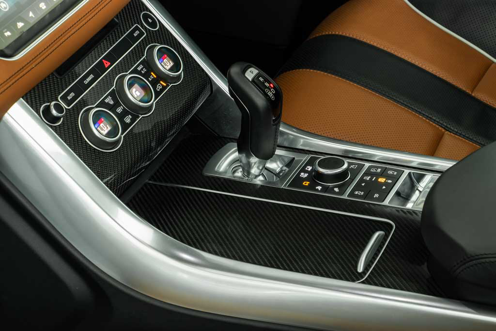 RANGE ROVER SPORT SVR