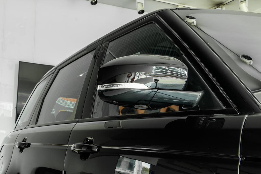 RANGE ROVER SPORT SVR