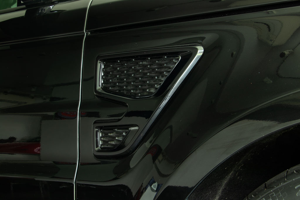 RANGE ROVER SPORT SVR