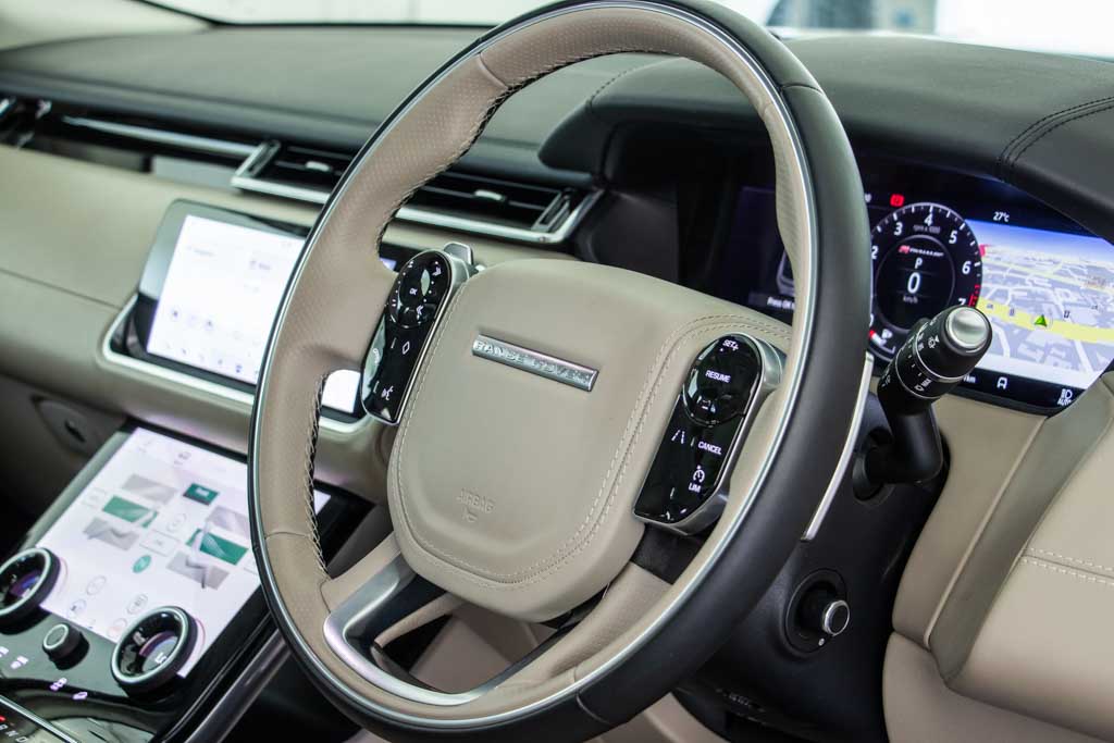 Range Rover Velar P250 R-Dynamic