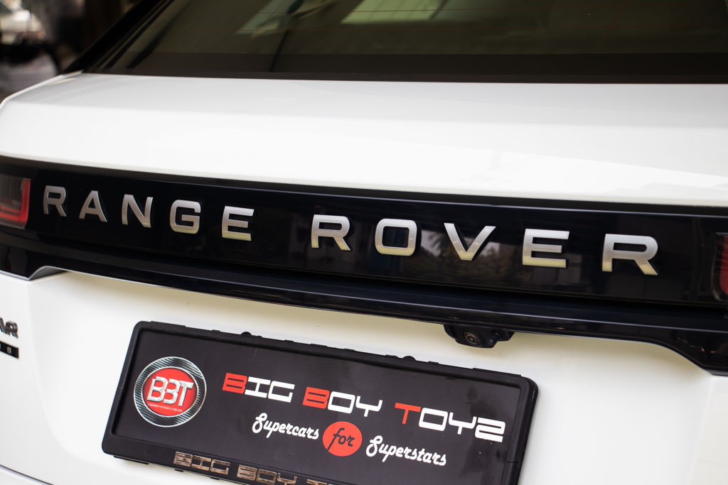 Range Rover Velar P250 R-Dynamic