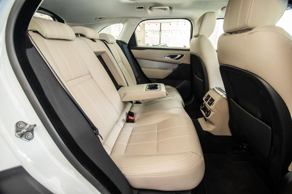 Range Rover Velar P250 R-Dynamic