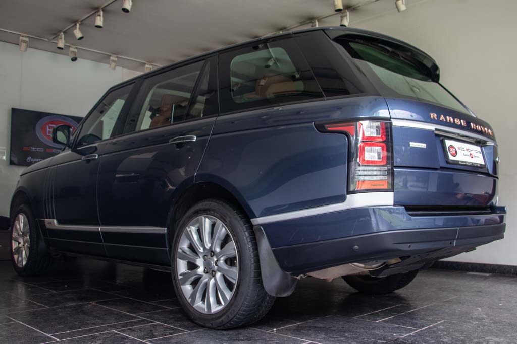 Range Rover Vogue SV Autobiograhy