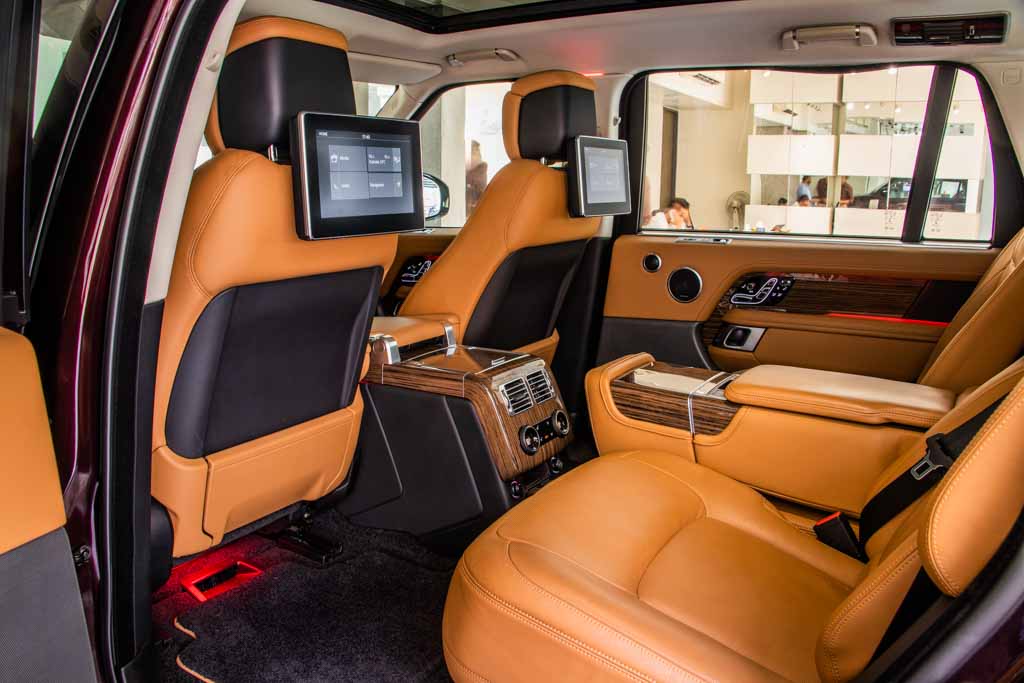 Range Rover Vogue Autobiography LWB for sale in India, 16500 km Driven