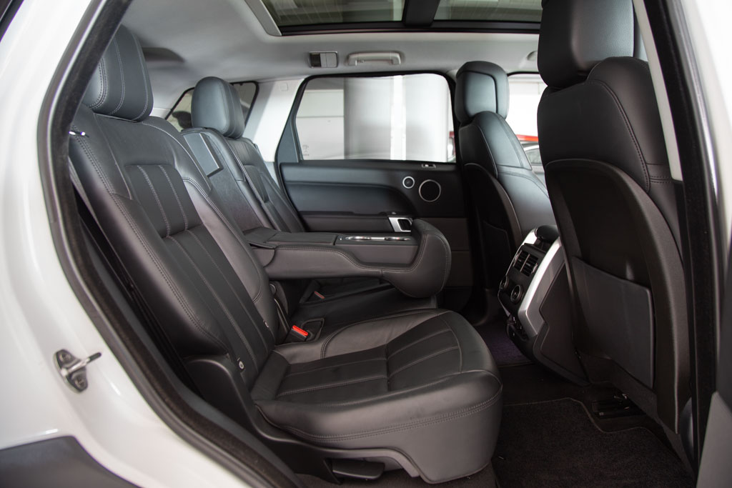 Land Rover Range Rover Sport SE