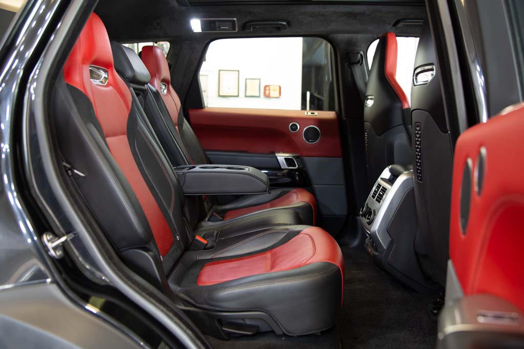 Land Rover Range Rover Sport SVR