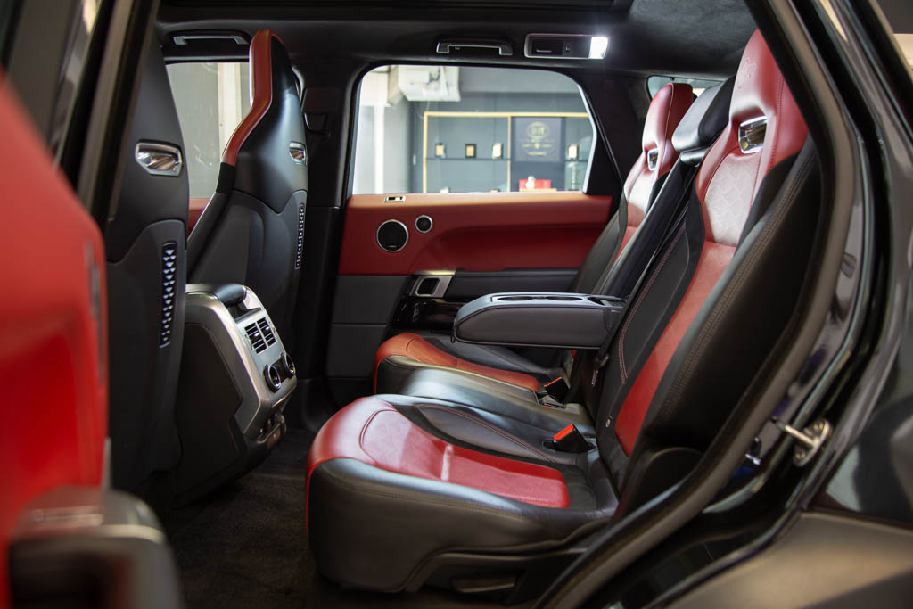 Land Rover Range Rover Sport SVR