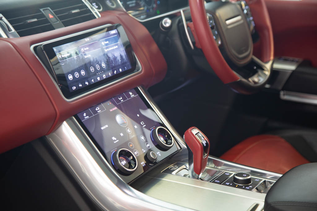 Land Rover Range Rover Sport SVR