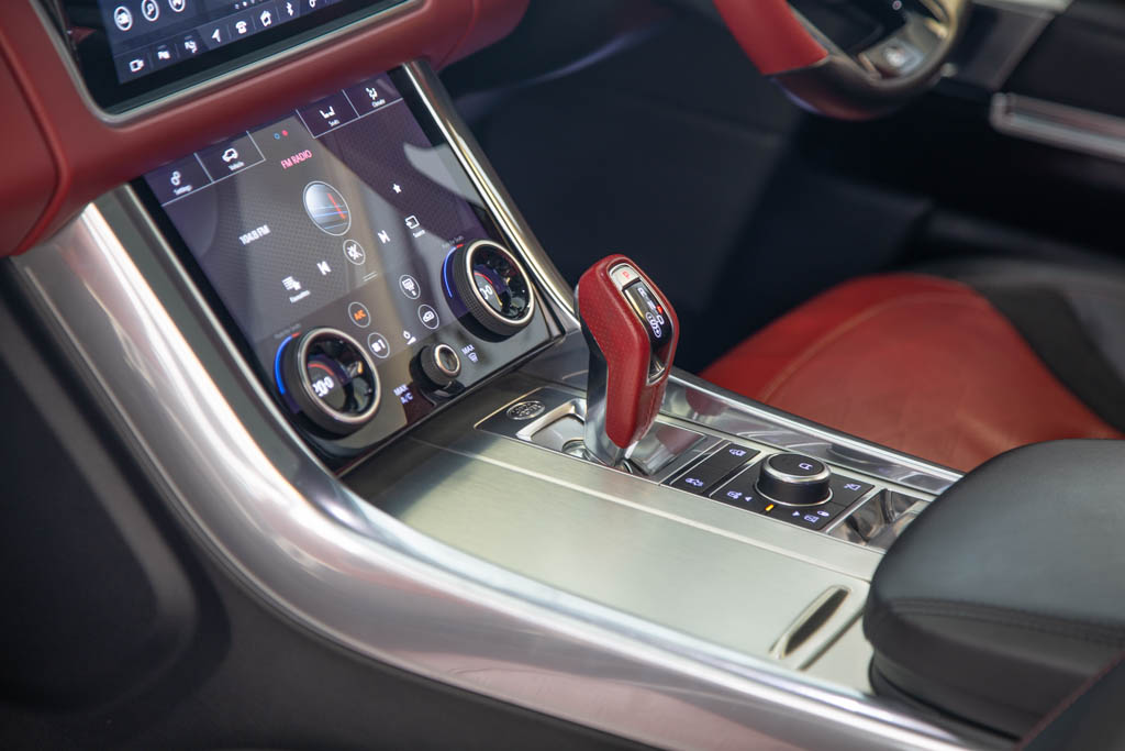 Land Rover Range Rover Sport SVR