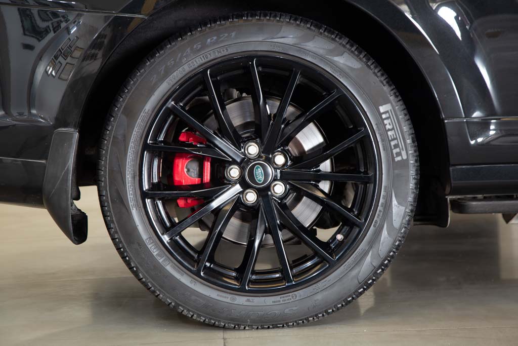 Land Rover Range Rover Sport SVR