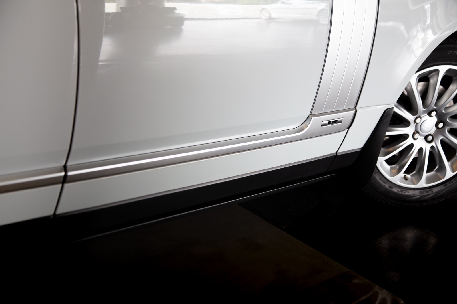 Land Rover Range Rover Vogue LWB