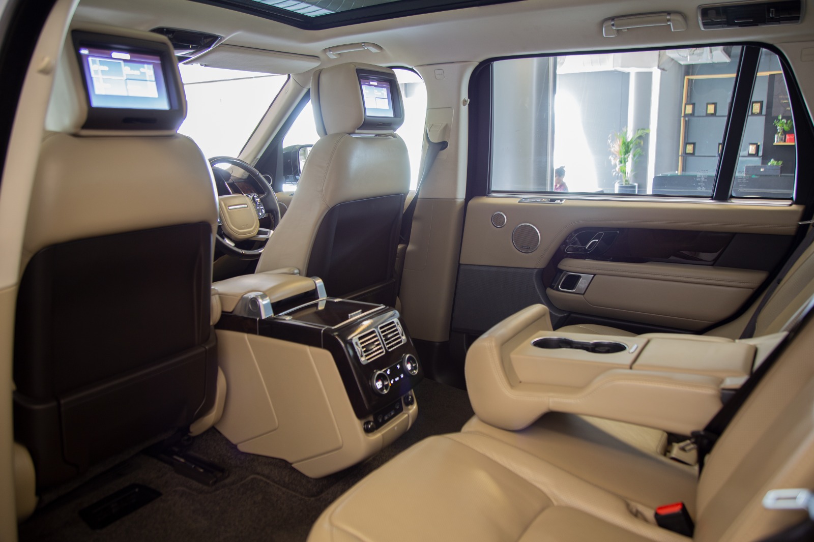 Land Rover Range Rover Vogue LWB