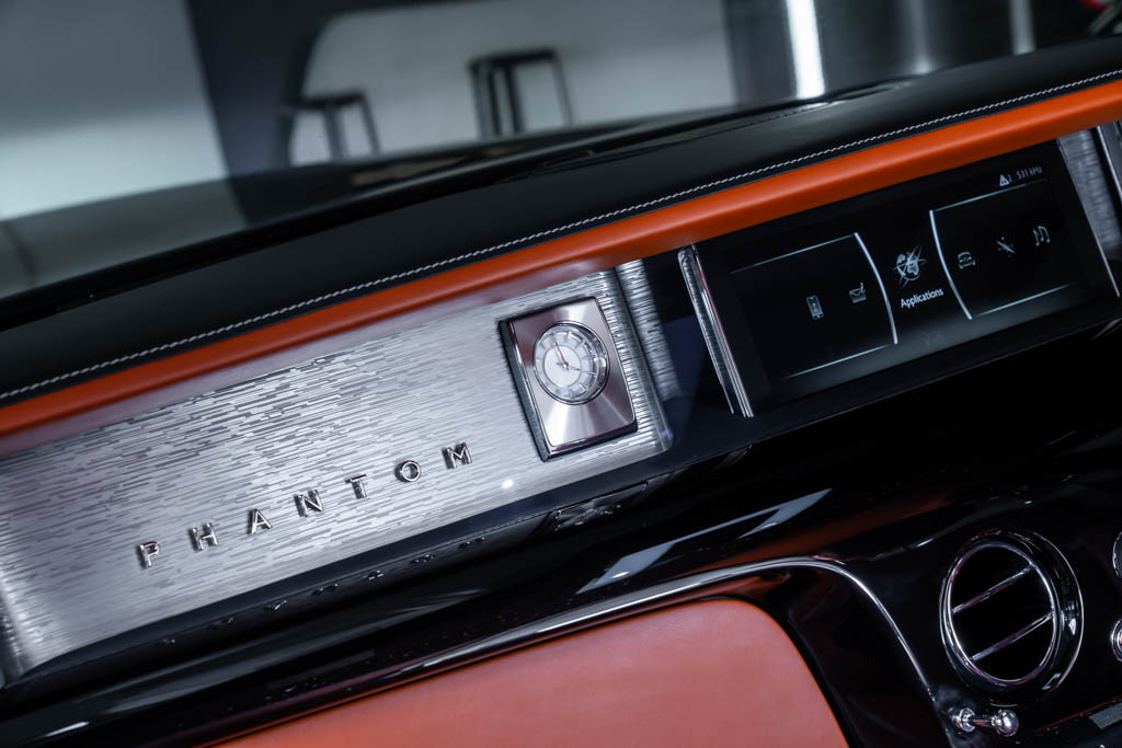 Rolls Royce Phantom VIII 1 of 1