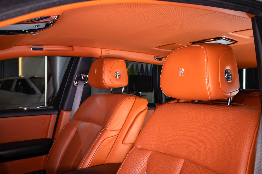 Rolls Royce Phantom VIII 1 of 1