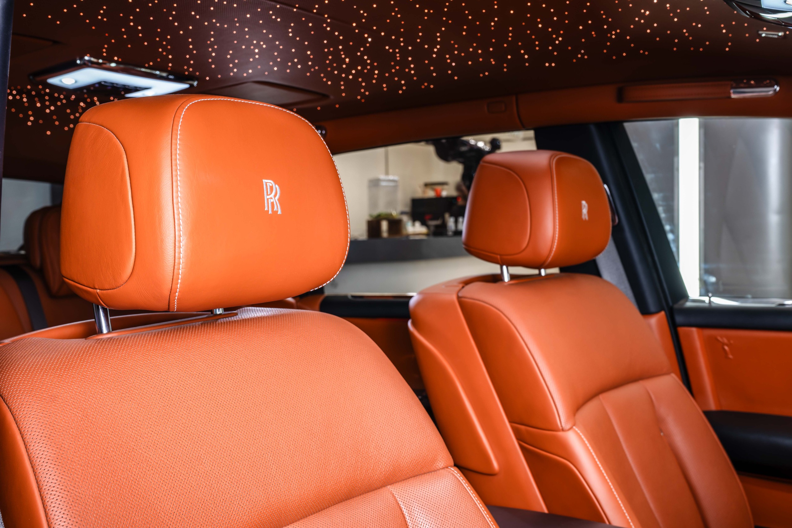 Rolls Royce Phantom VIII 1 of 1