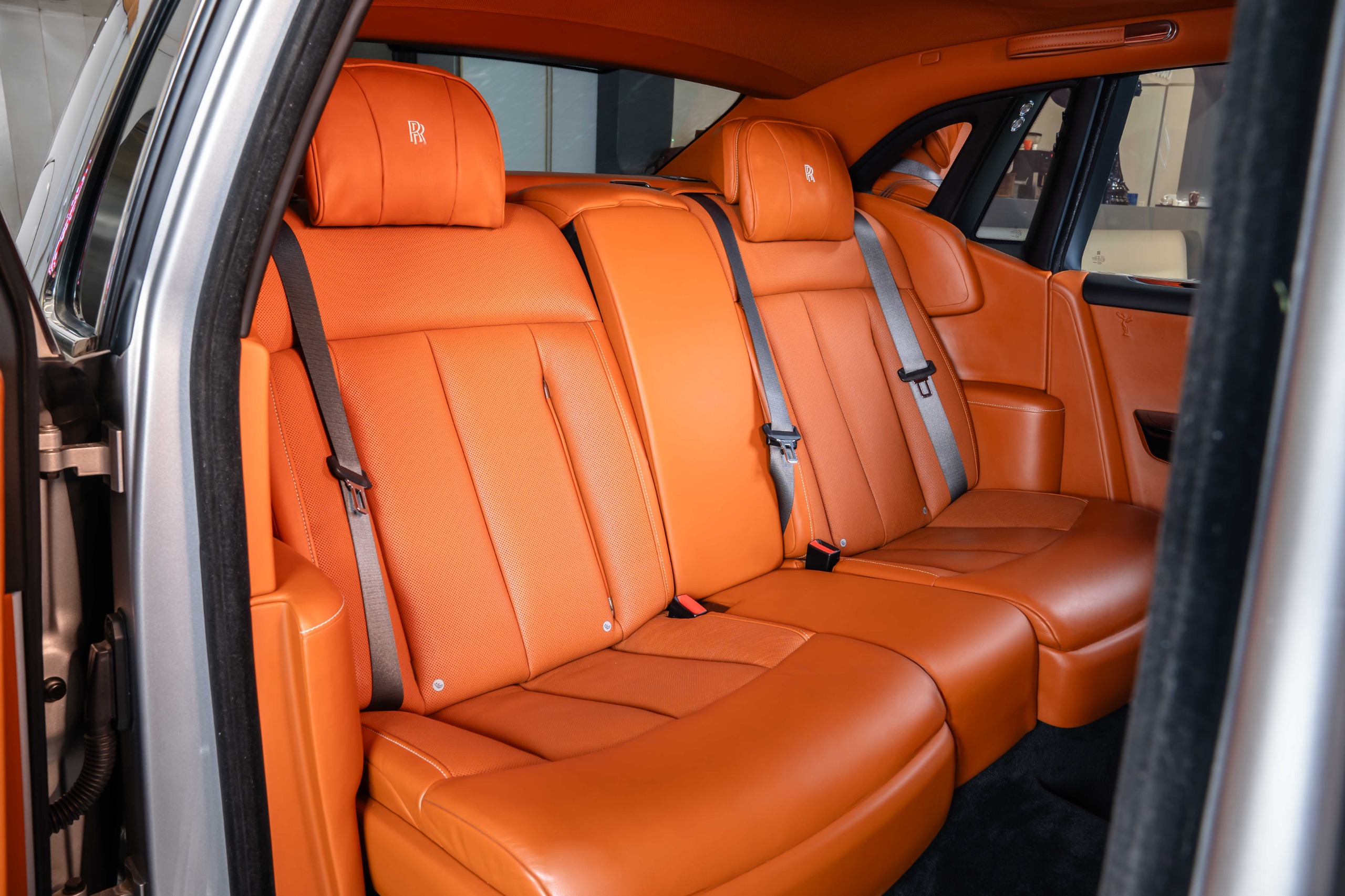 Rolls Royce Phantom VIII 1 of 1