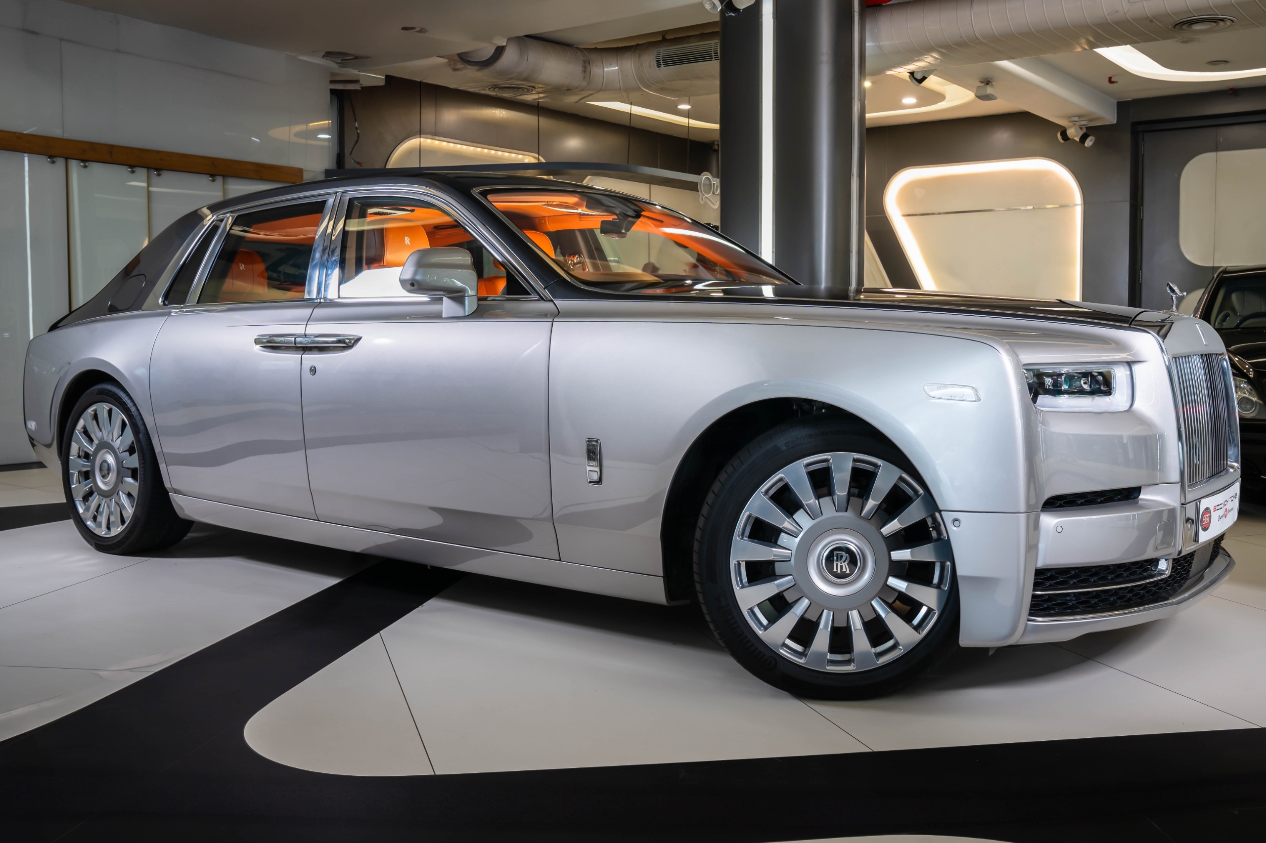Rolls Royce Phantom VIII 1 of 1