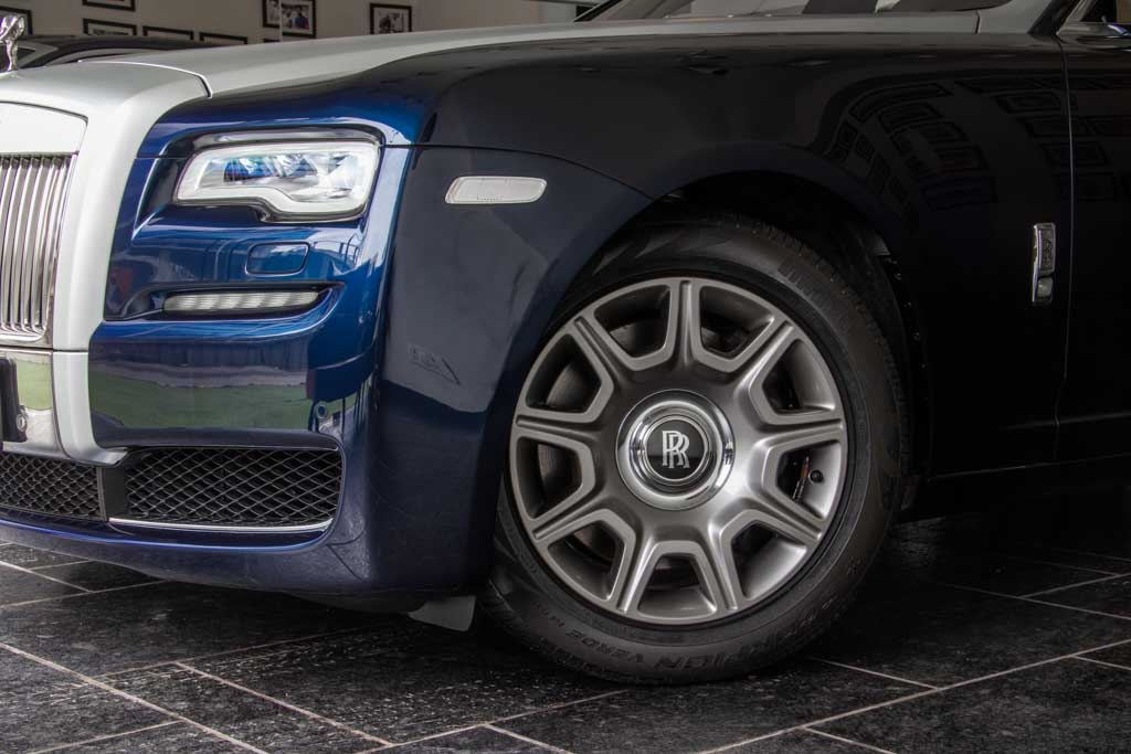 ROLLS ROYCE GHOST SERIES II