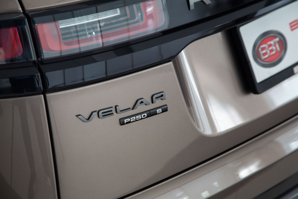 Range Rover Velar P250 R-Dynamic S