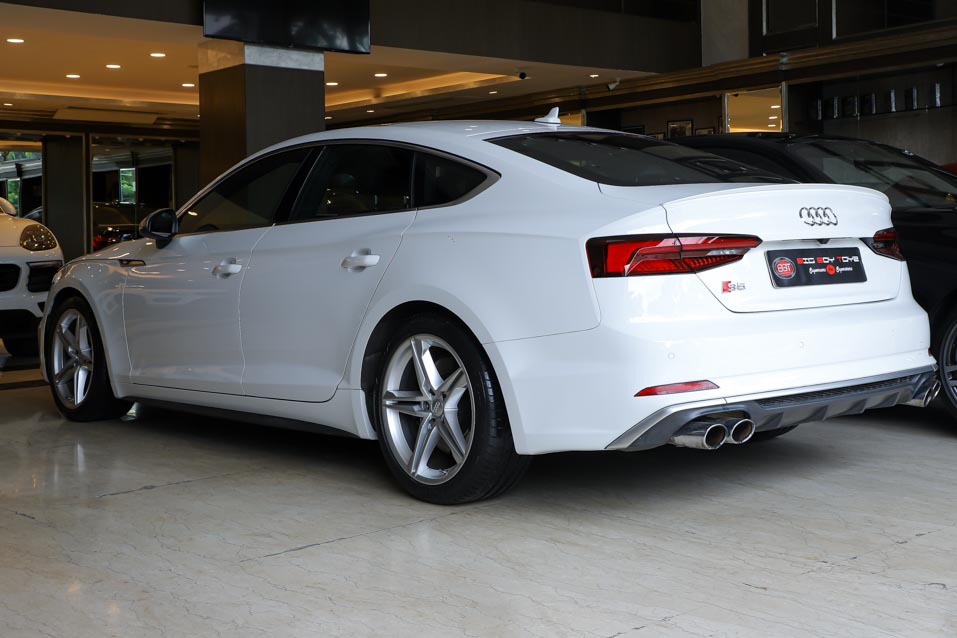 Audi S5 Sportback