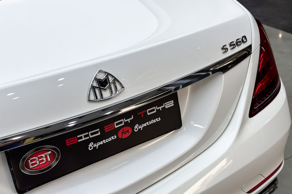 MERCEDES MAYBACH S560