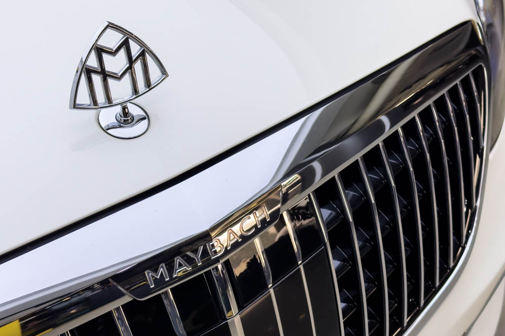 MERCEDES MAYBACH S560