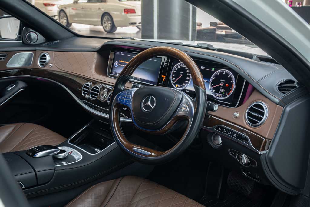 Mercedes Maybach S600