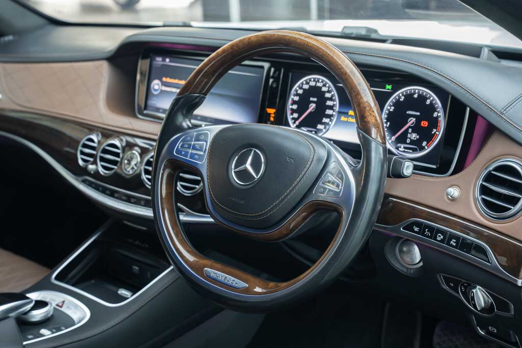 Mercedes Maybach S600