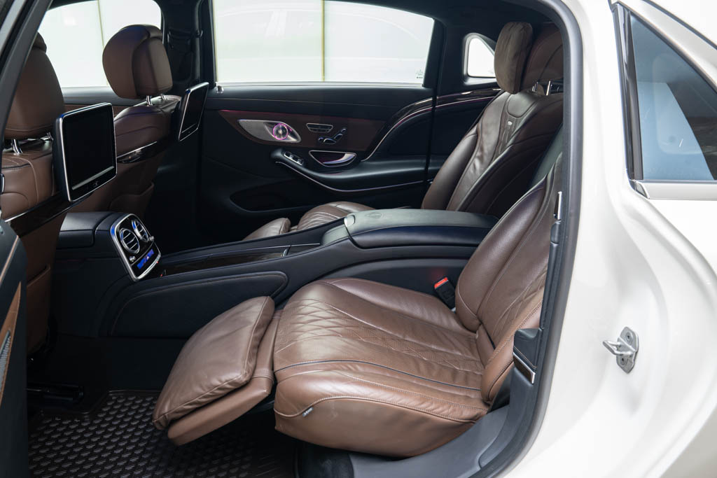 Mercedes Maybach S600