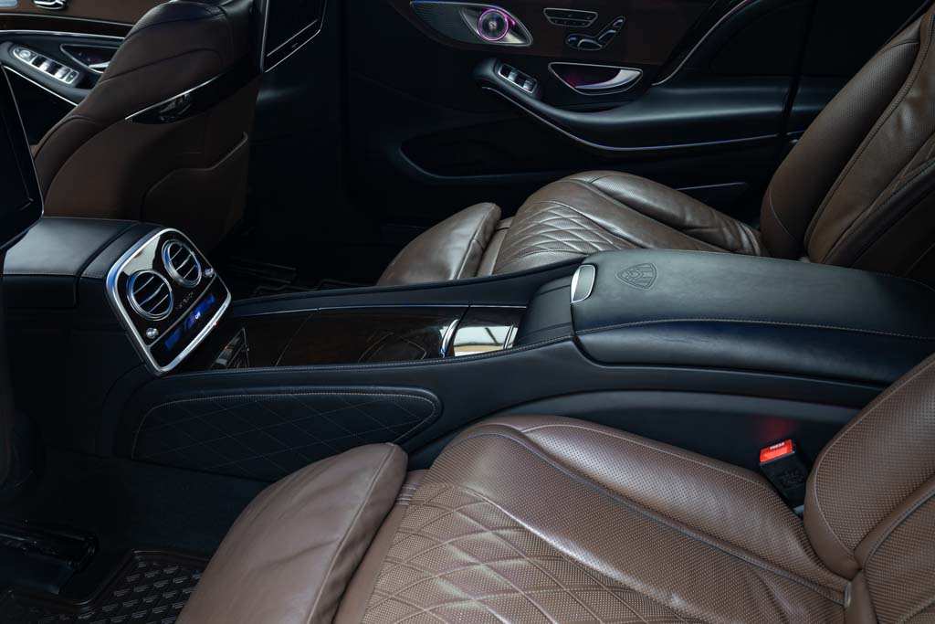 Mercedes Maybach S600